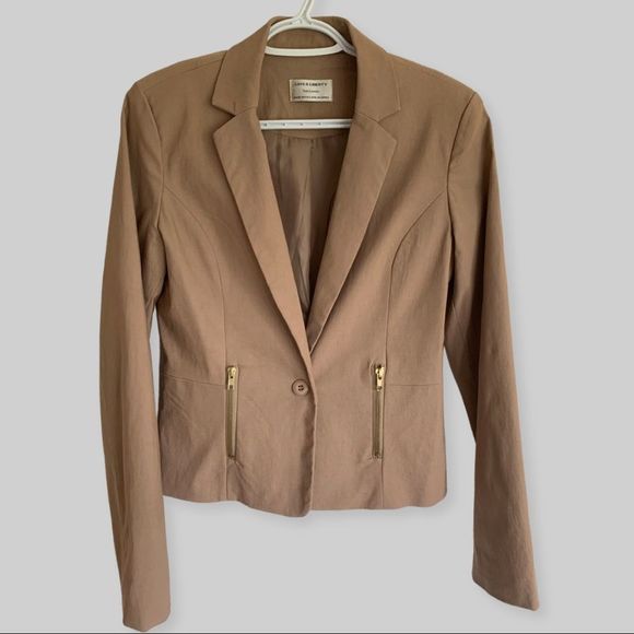 Love & Liberty Jackets & Blazers - Love & Liberty blazer